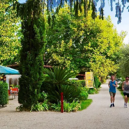 International Glamping Di Bracciano 3*