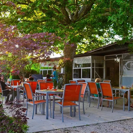 International Glamping Di Bracciano Campeggio 3*