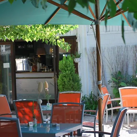 Campeggio International Glamping Di Bracciano