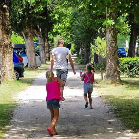 Campeggio International Glamping Di Bracciano