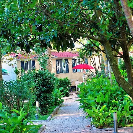 International Glamping Di Bracciano 3*
